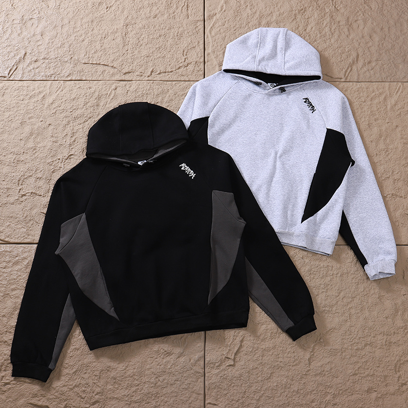 MERTRA HOODIE