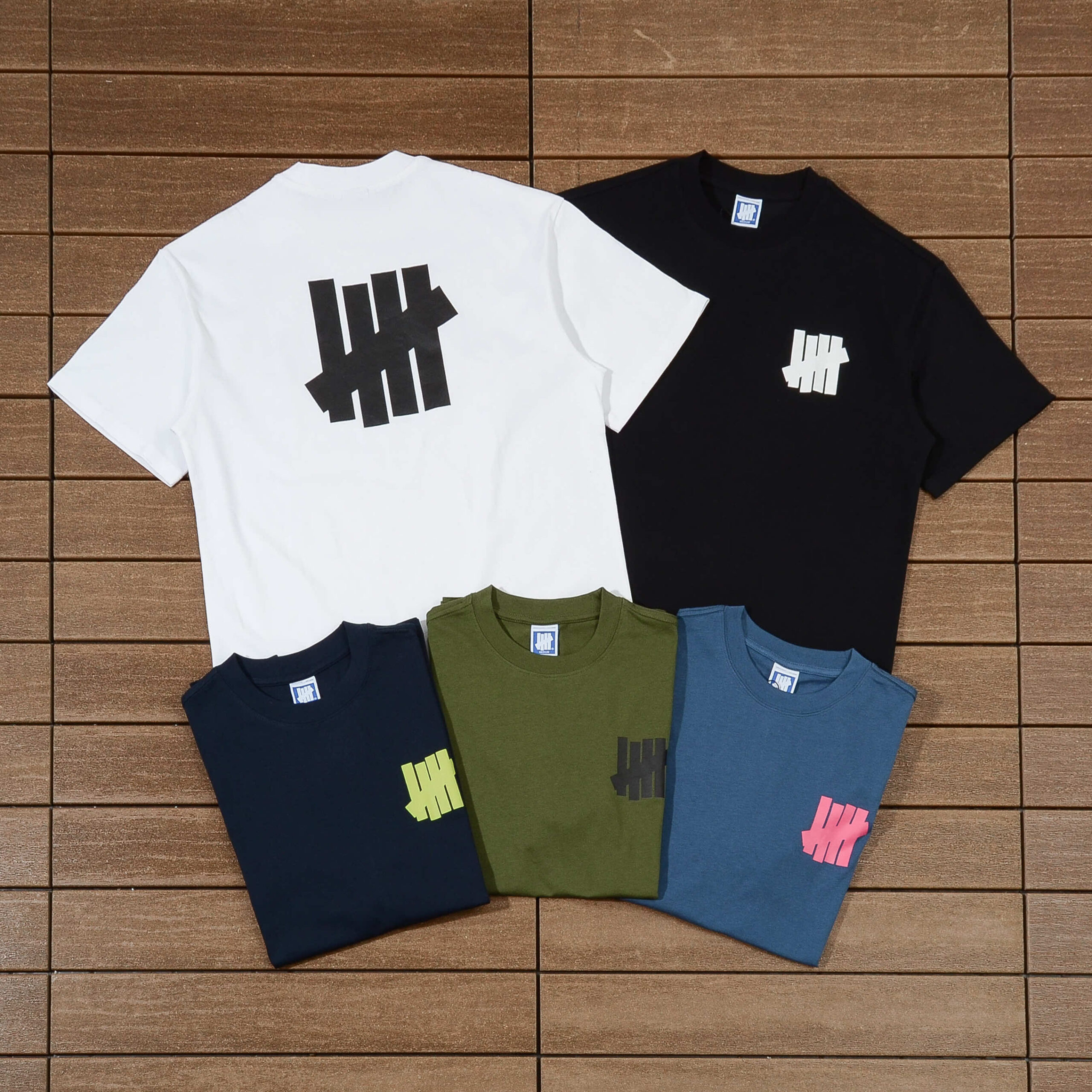 UNDEFEATED T-SHIRT