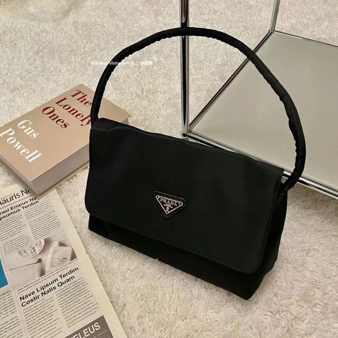 PRADA BAG