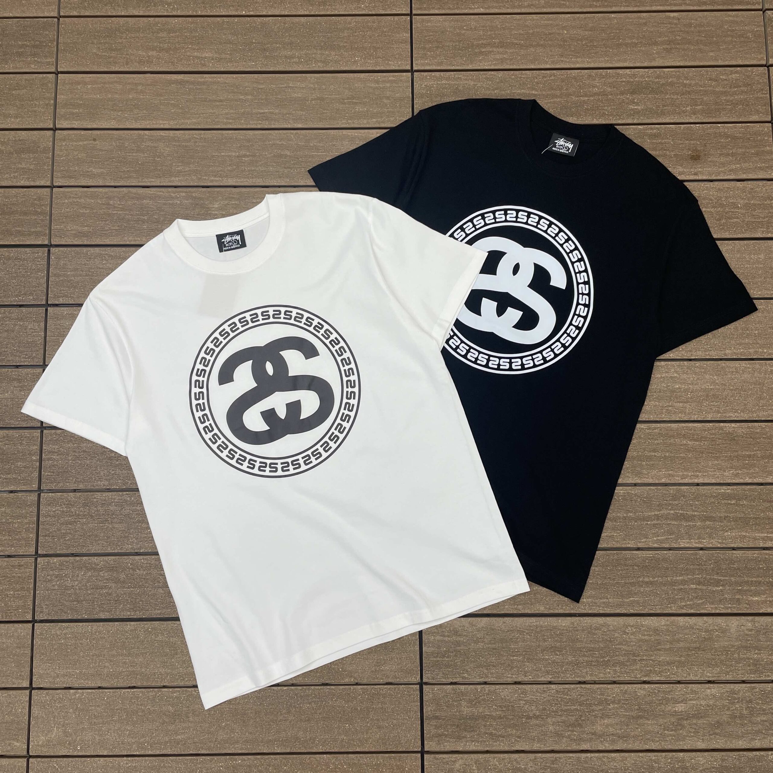 STUSSY T-SHIRT