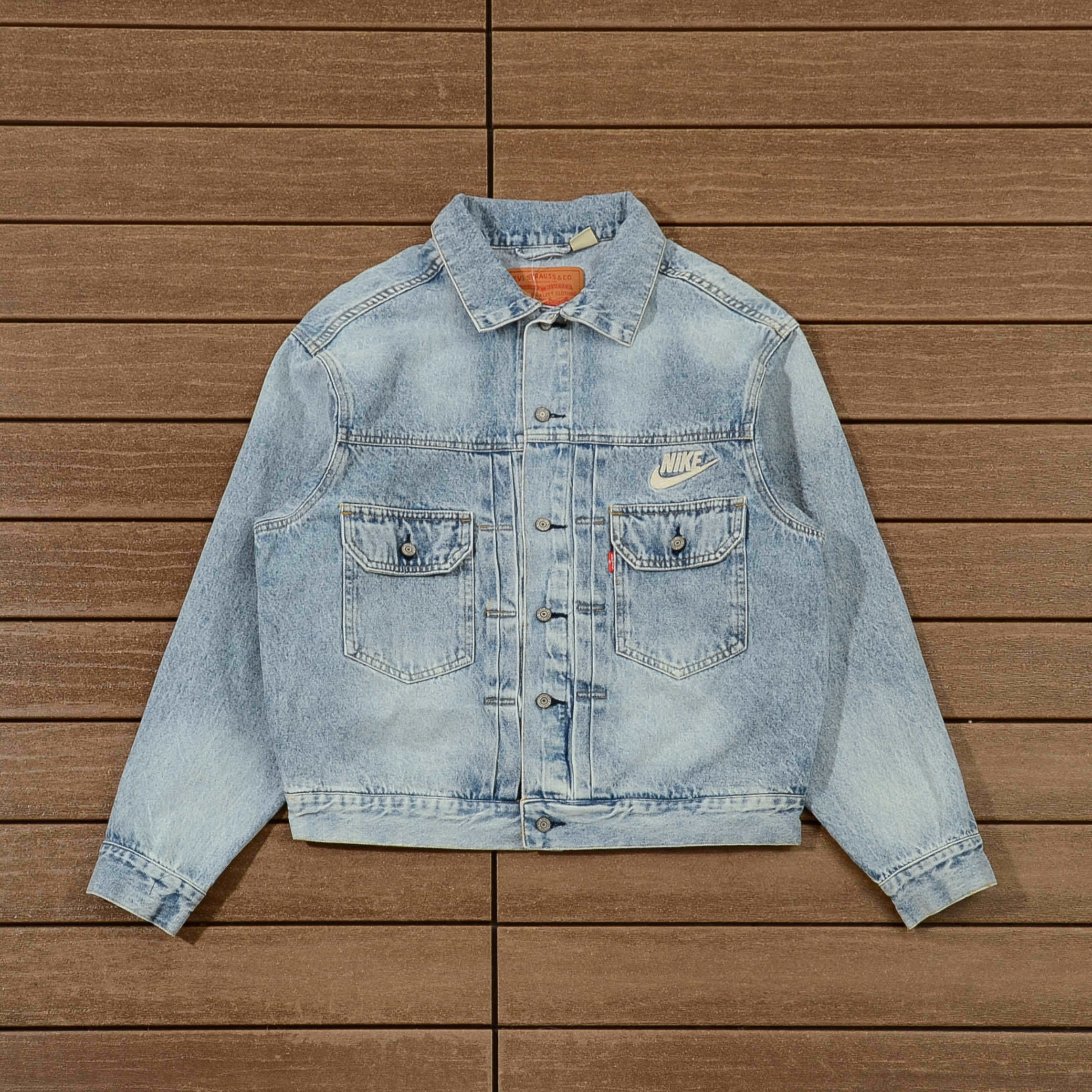 NIKE & LEVI'S JACKET