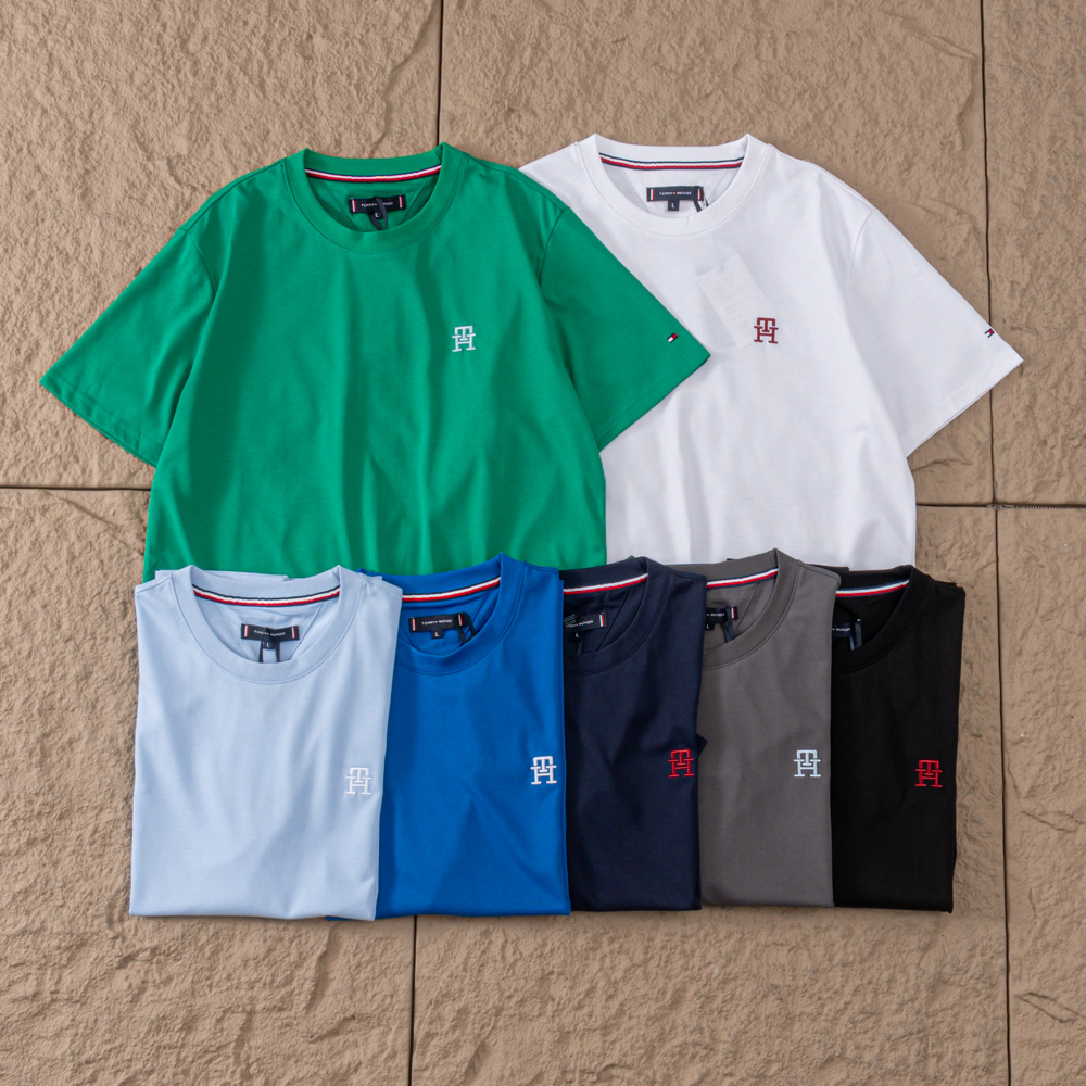 TOMMY HILFIGER T-SHIRT
