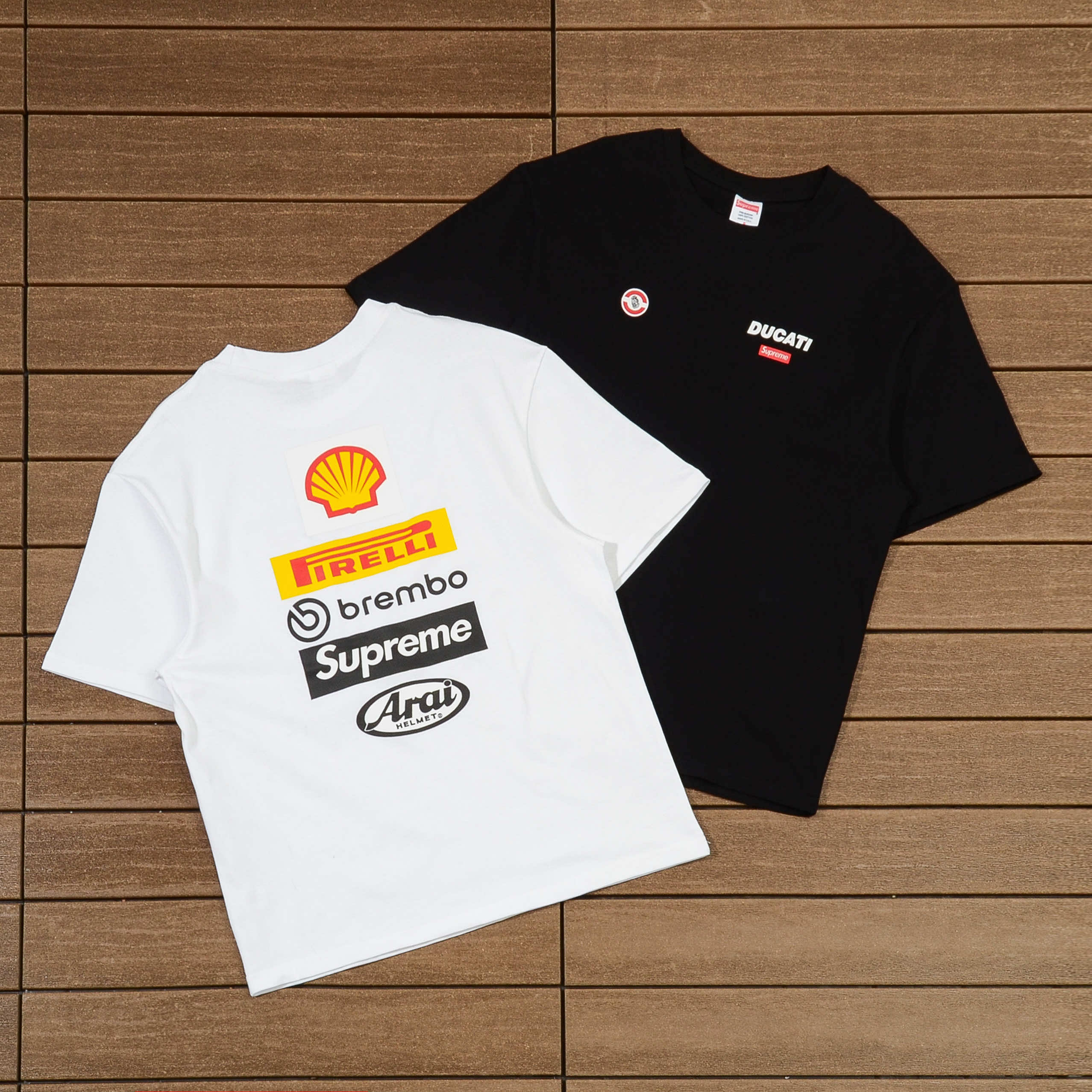 SUPREME T-SHIRT