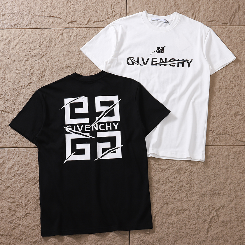 GIVENCHY T-SHIRT