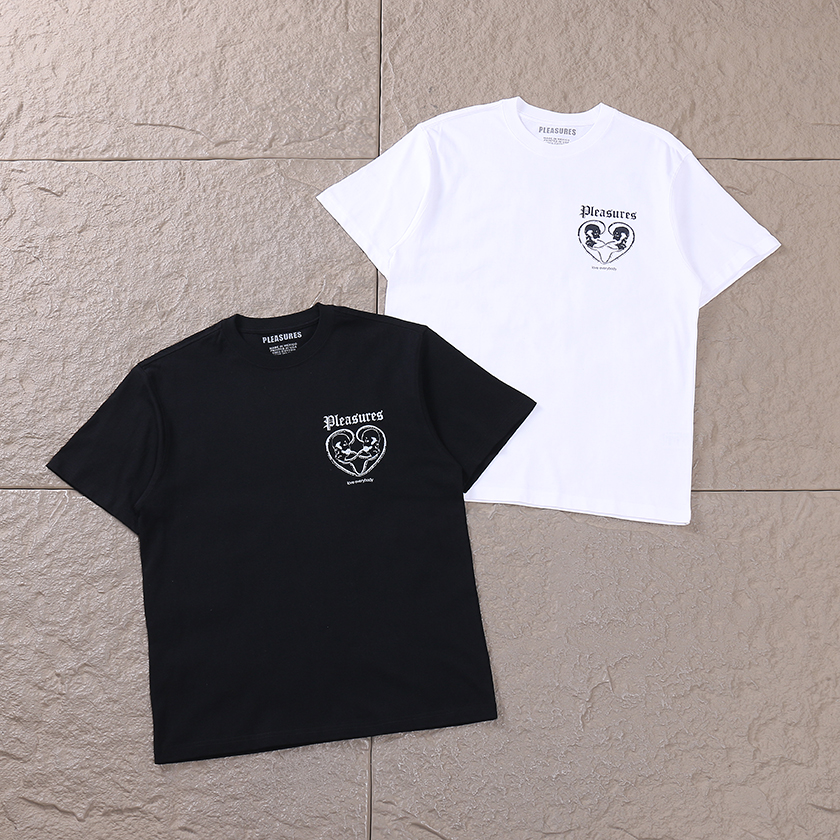 PLEASURES T-SHIRT