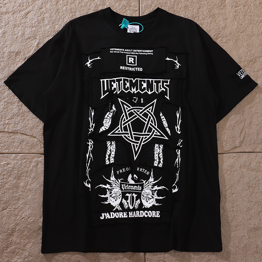 VETEMENTS T-SHIRT