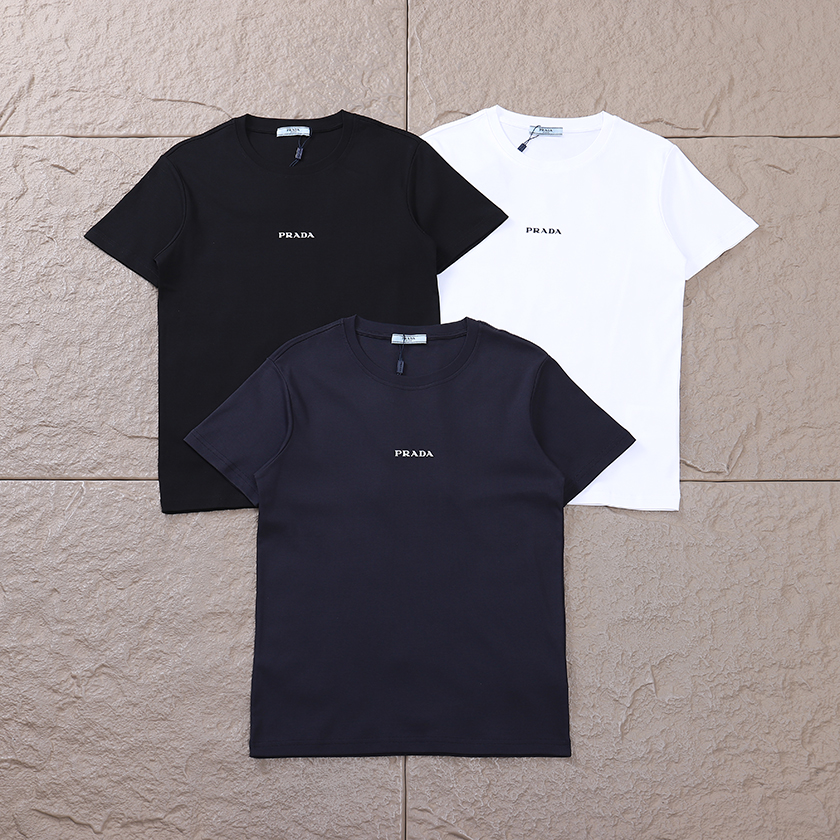 PRADA T-SHIRT