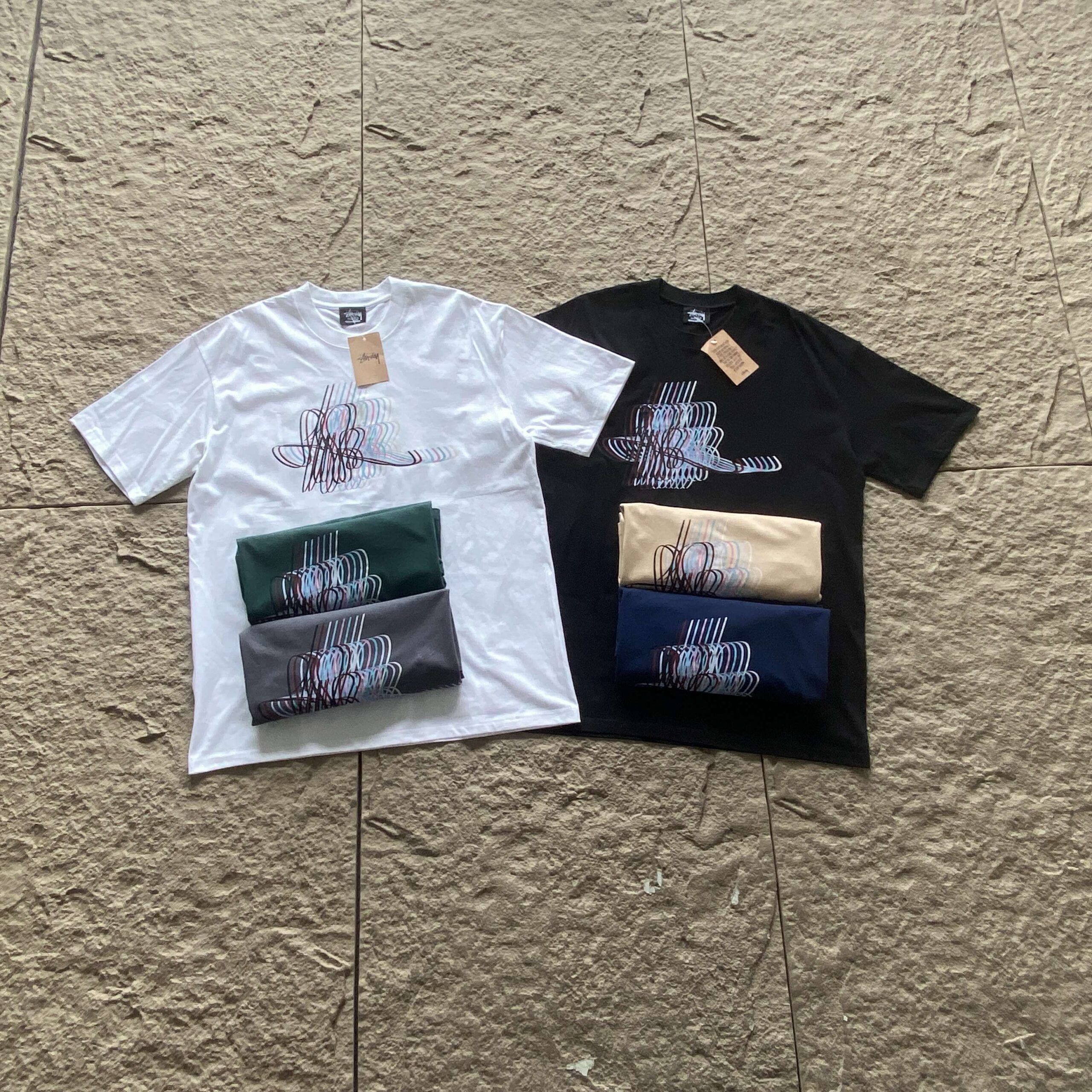 STUSSY T-SHIRT