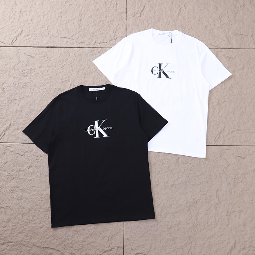 CALVIN KLEIN T-SHIRT