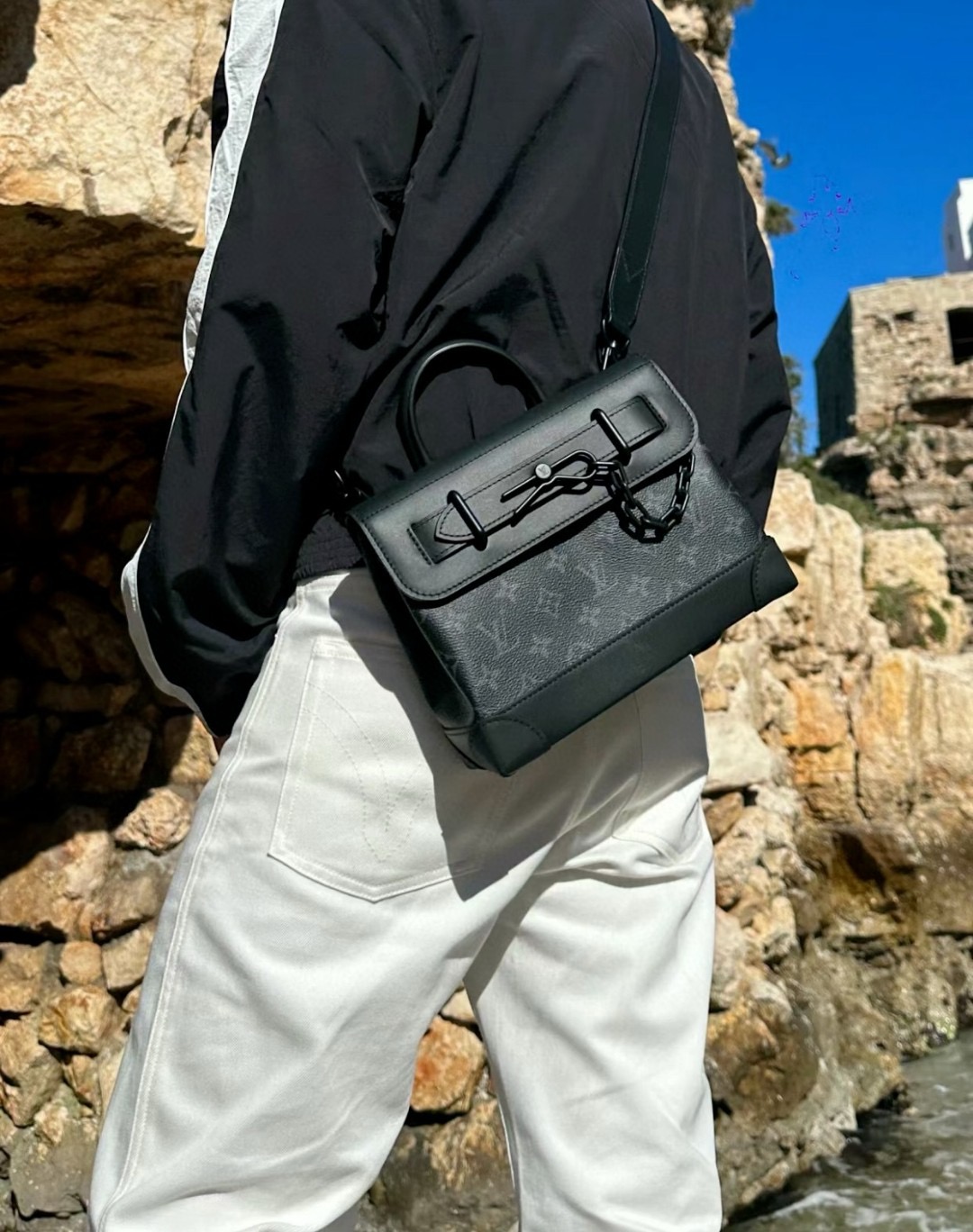 LV BAG