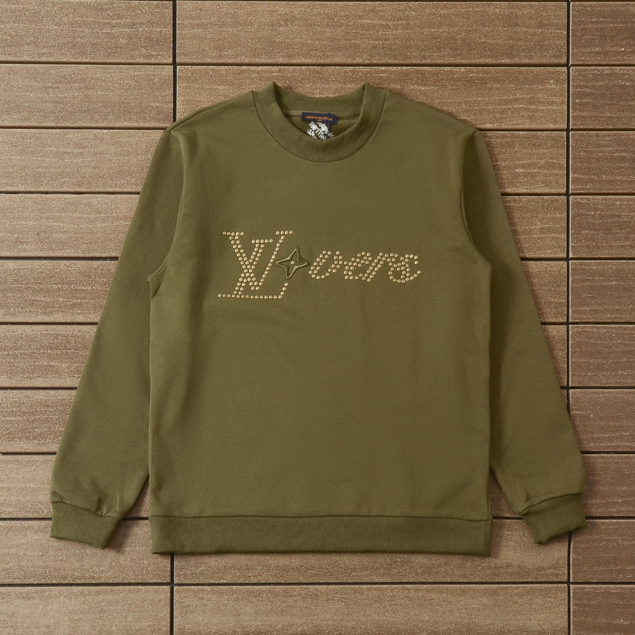 LV SWEATER