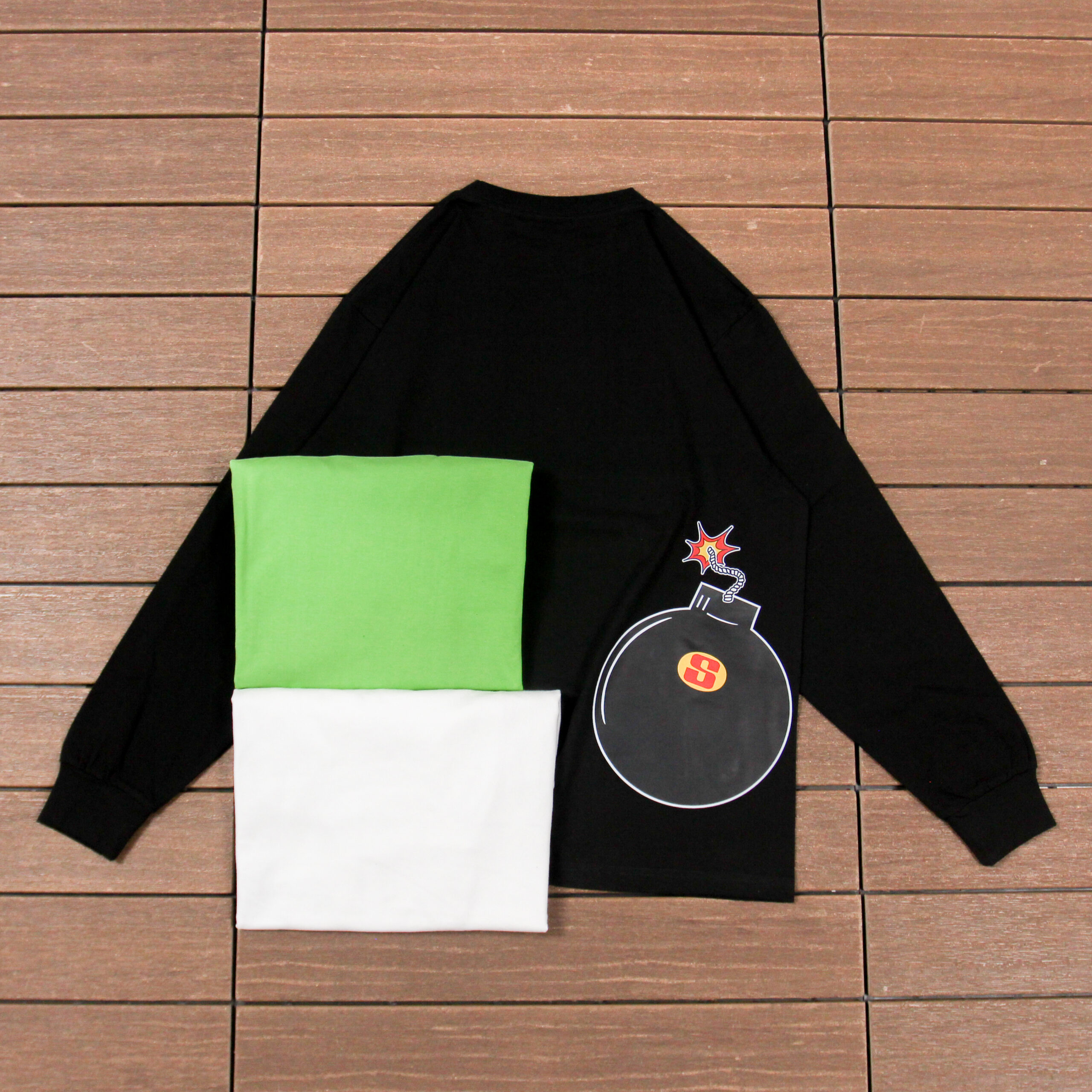 STUSSY T-SHIRT