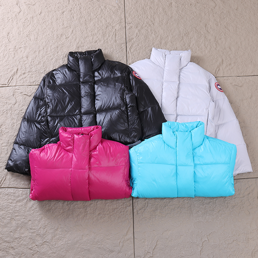 CANADA GOOSE DOWN JACKET