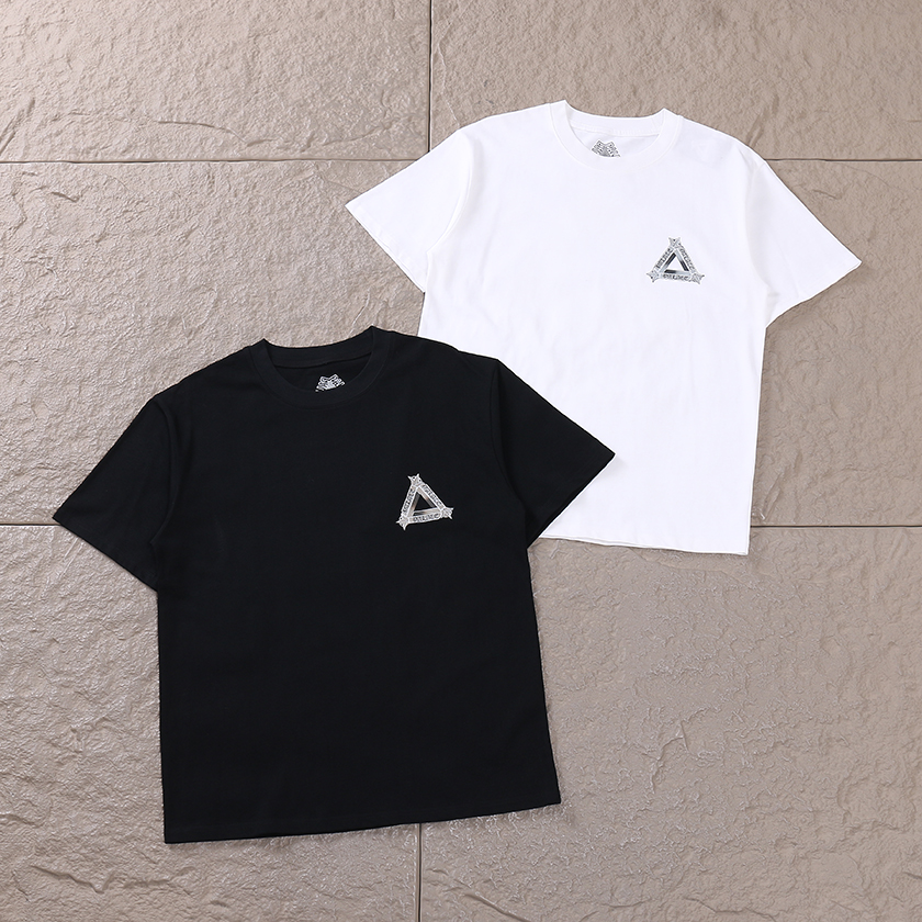 PALACE T-SHIRT