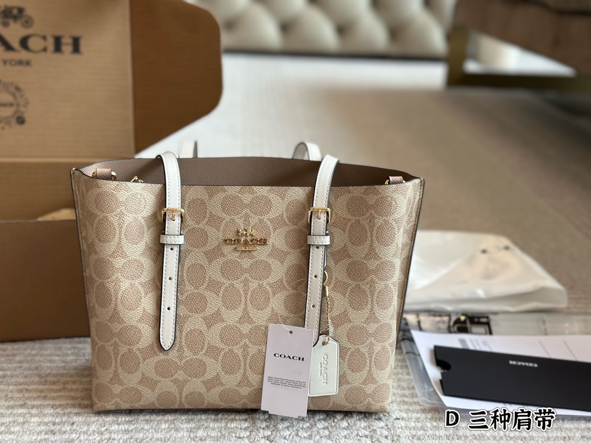 COACH BAG