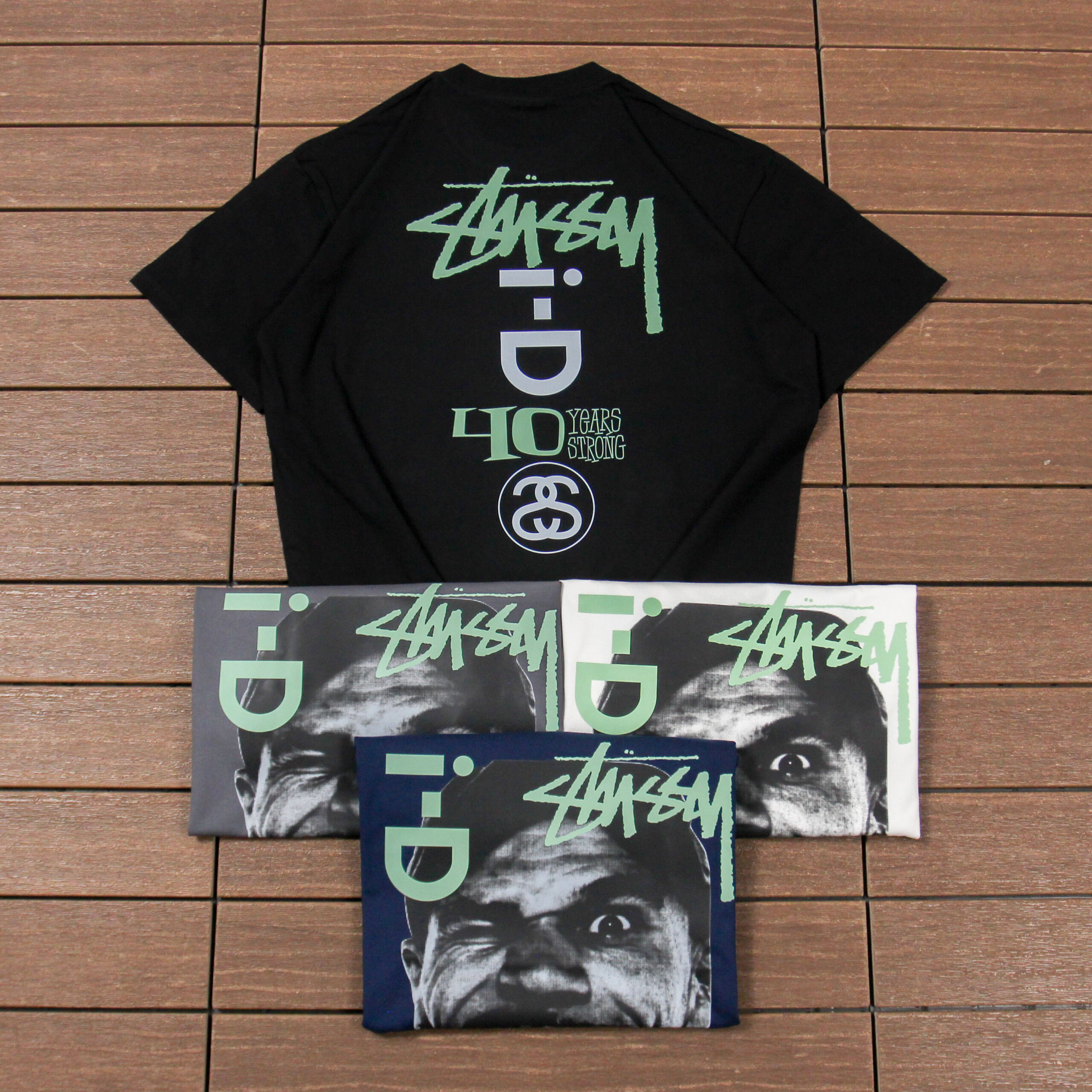 STUSSY T-SHIRT