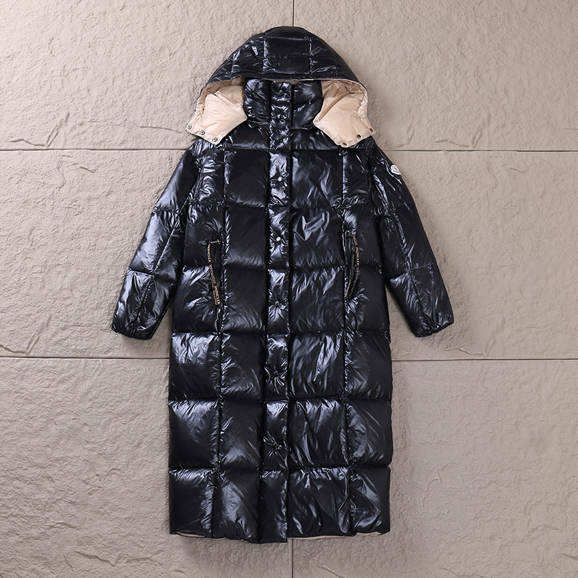 MONCLER DOWN JACKET