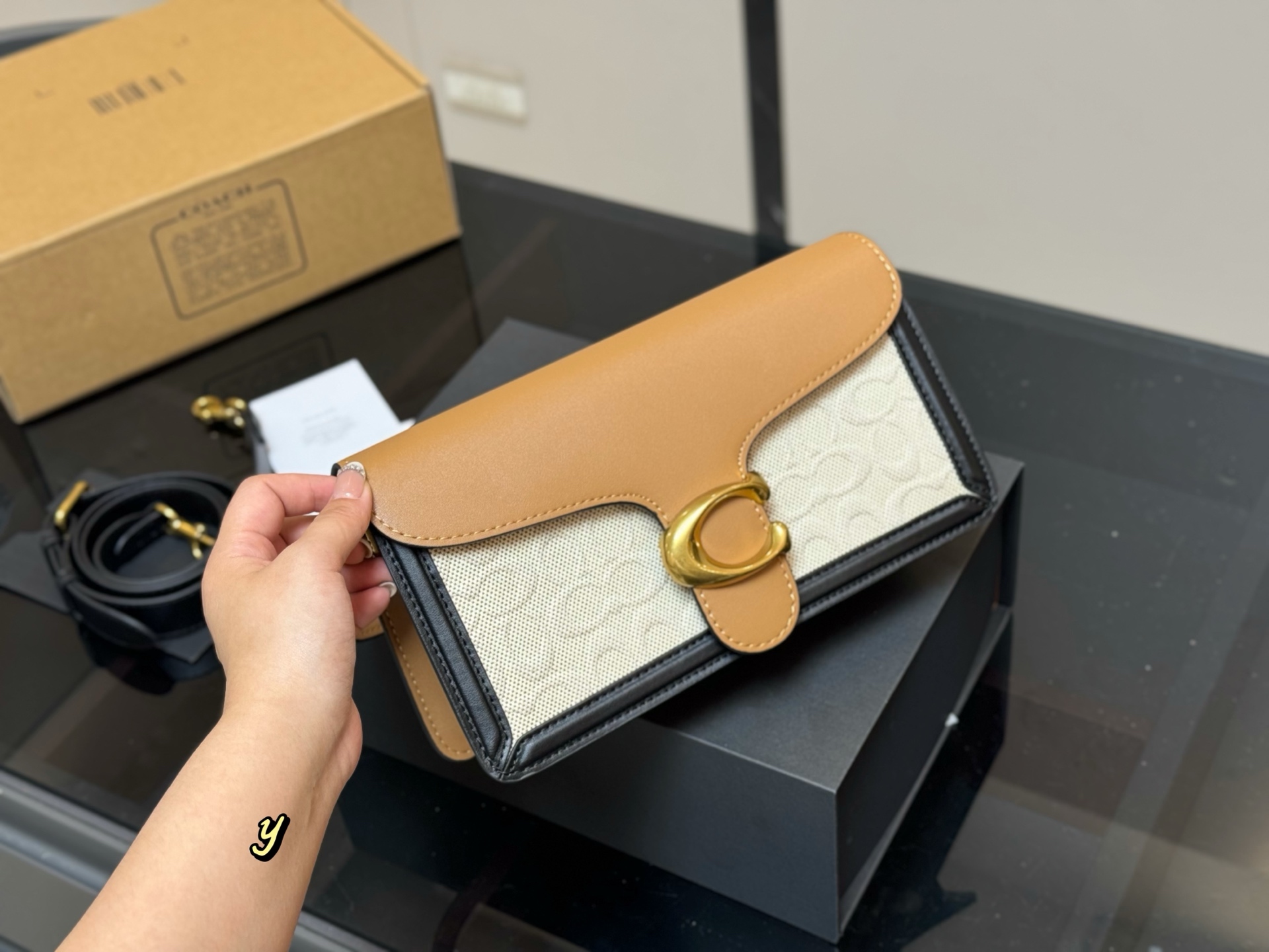 COACH BAG