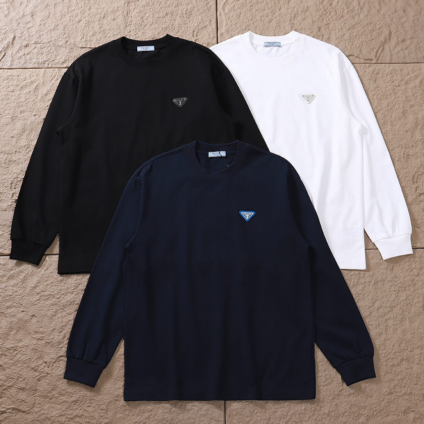 PRADA T-SHIRT