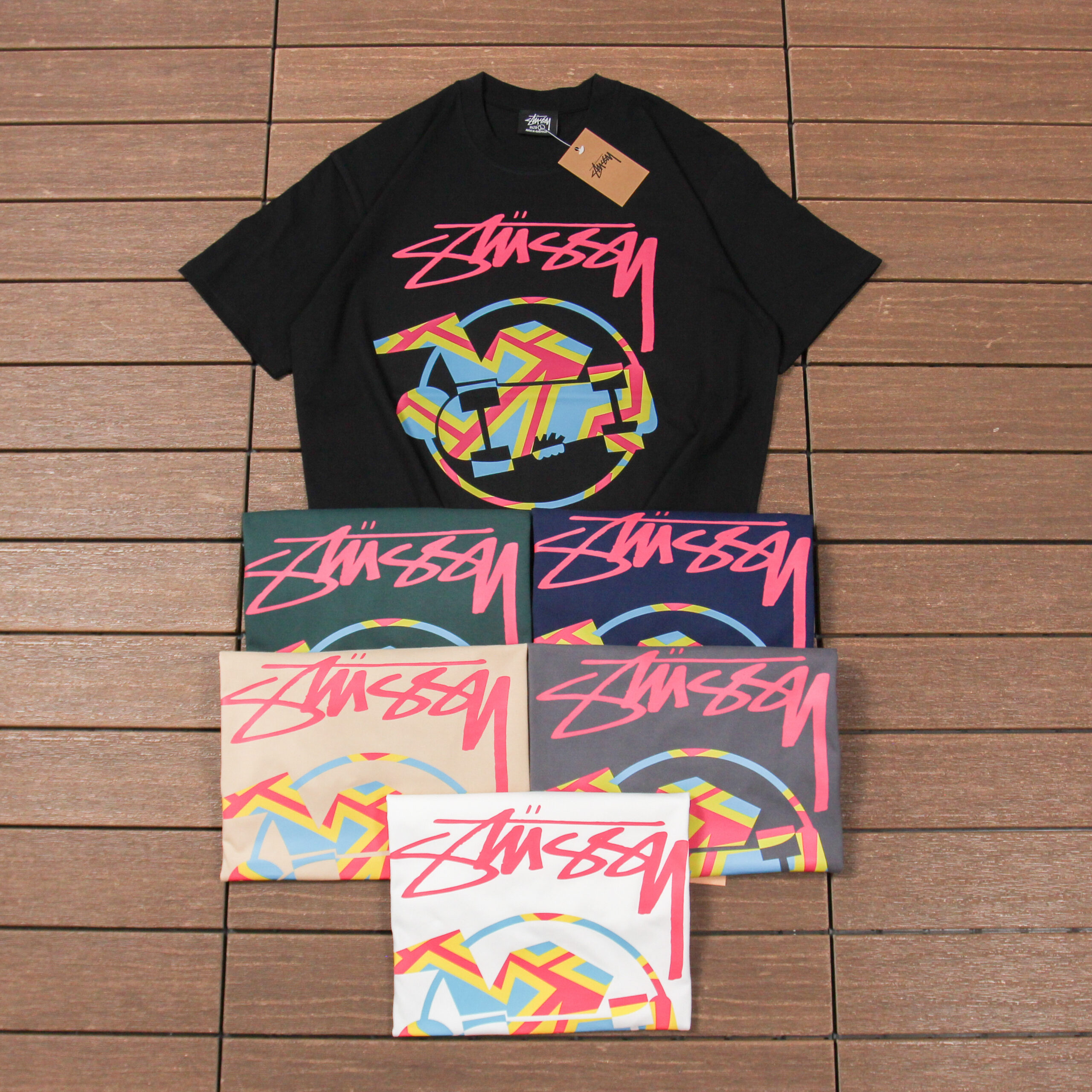 STUSSY T-SHIRT