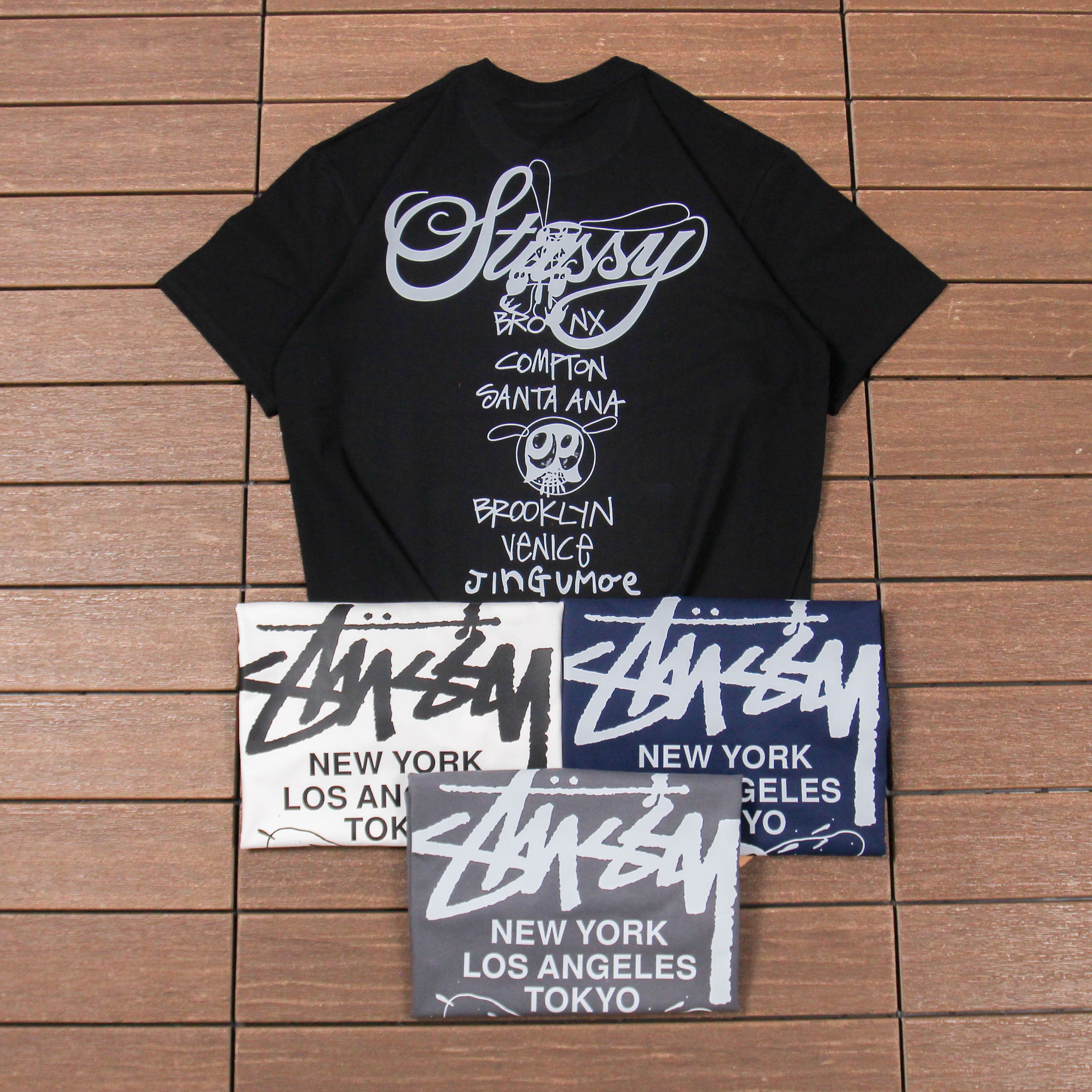 STUSSY T-SHIRT