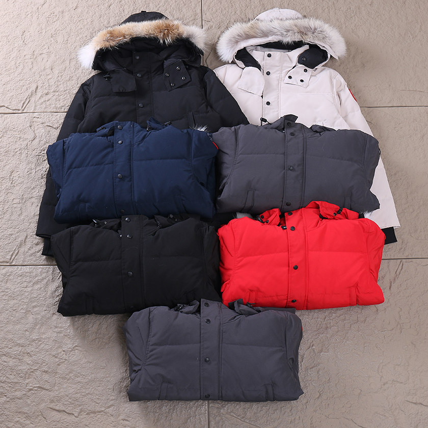 CANADA GOOSE DOWN JACKET