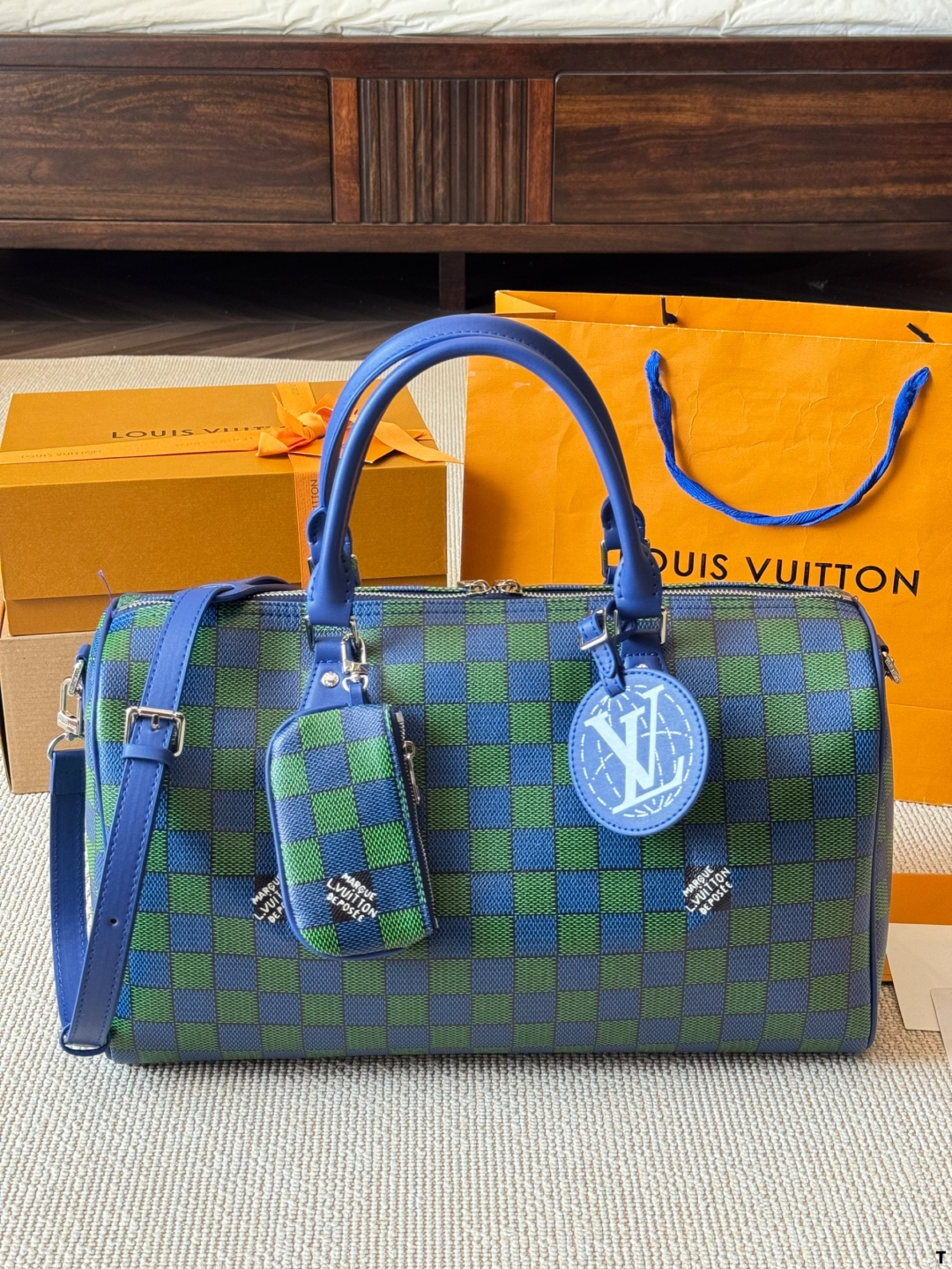 LV BAG