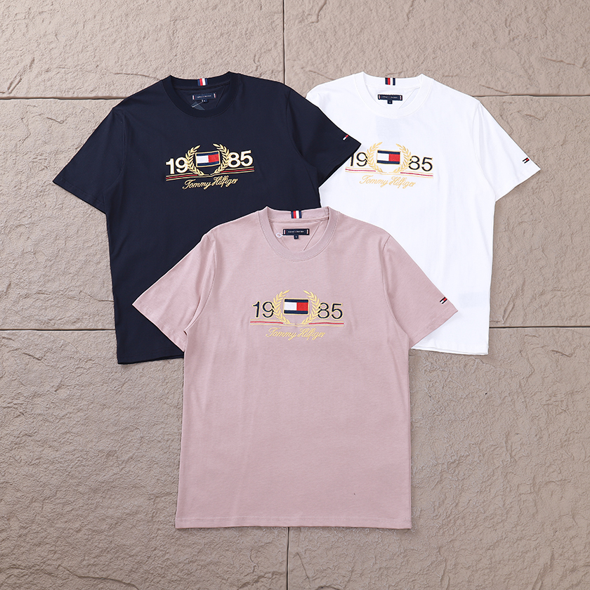 TOMMY HILFIGER T-SHIRT