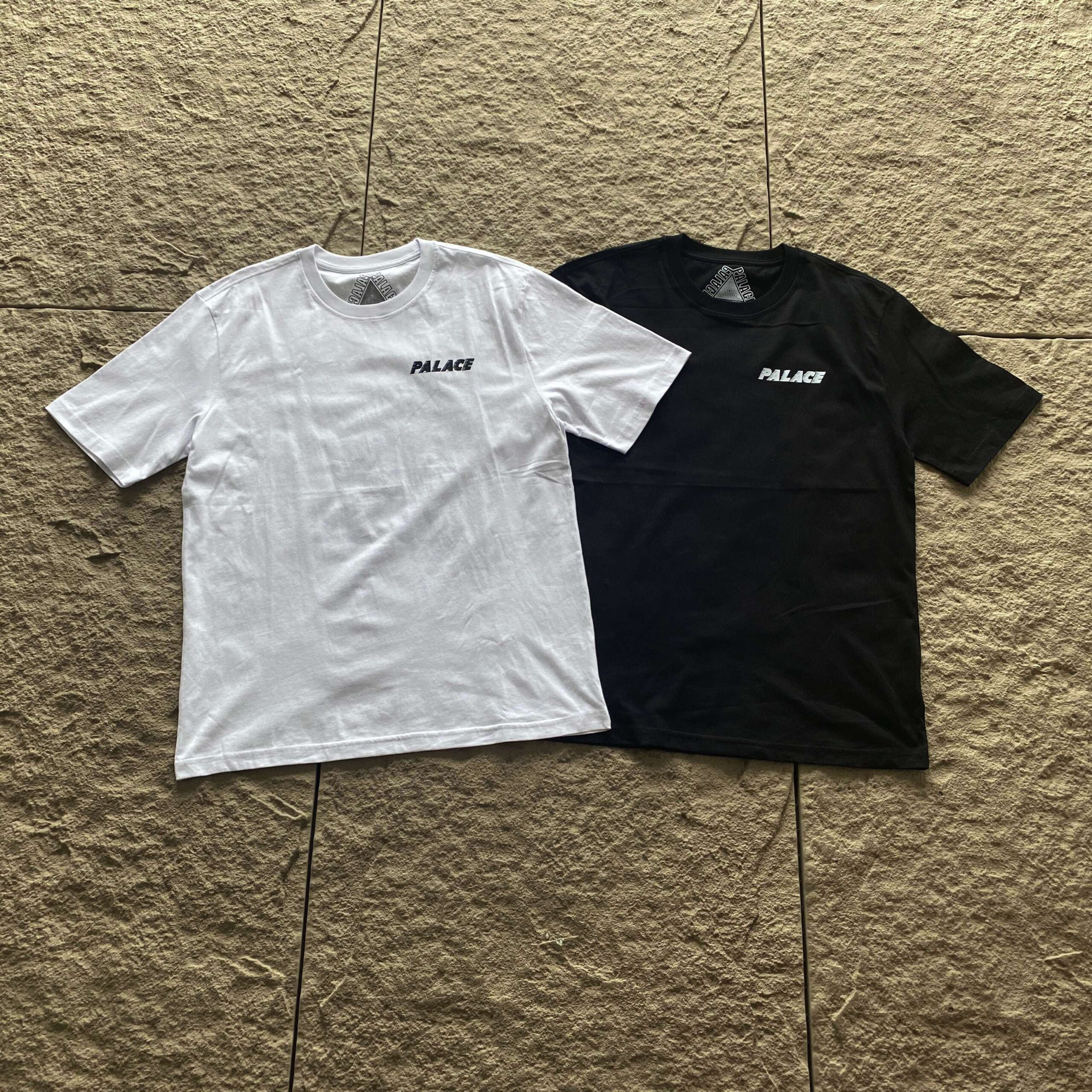 PALACE T-SHIRT