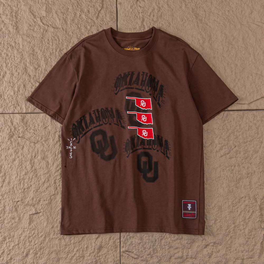 TRAVIS SCOTT T-SHIRT