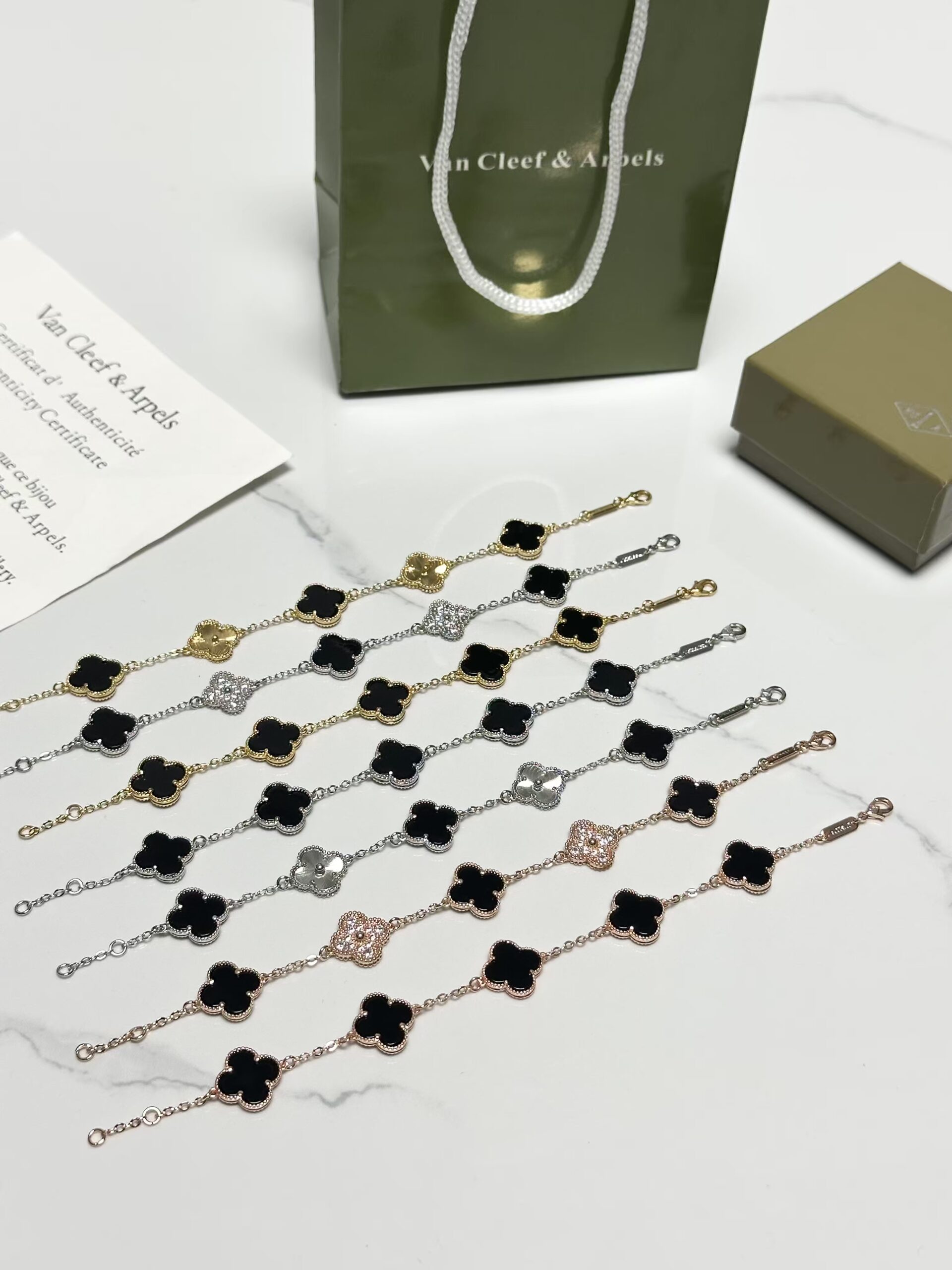 Van Cleef & Arpels JEWELRY