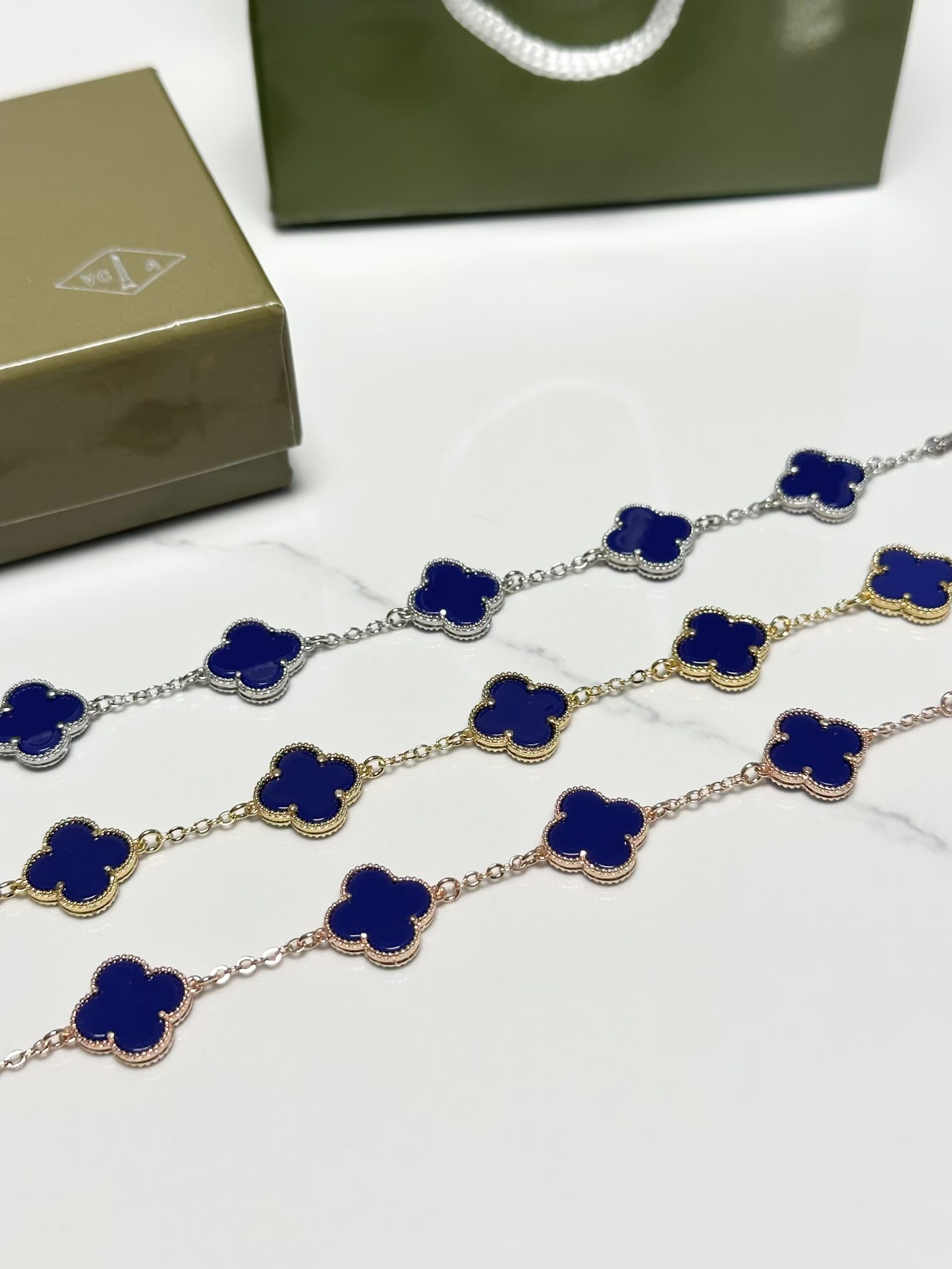 Van Cleef & Arpels JEWELRY