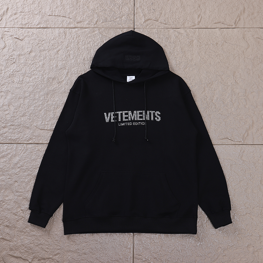 VETEMENTS HOODIE