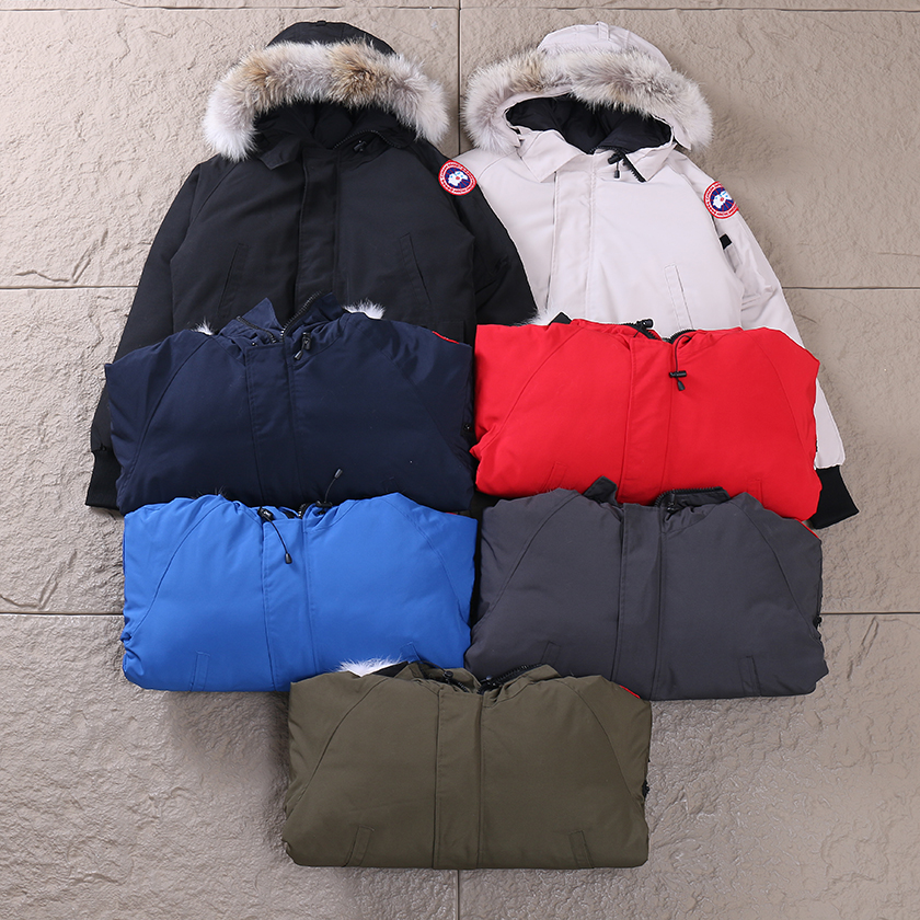 CANADA GOOSE DOWN JACKET