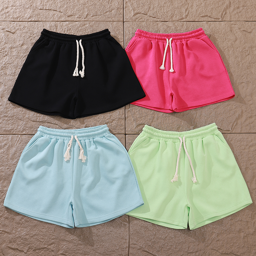 WOMAN SYNA WORLD SHORT