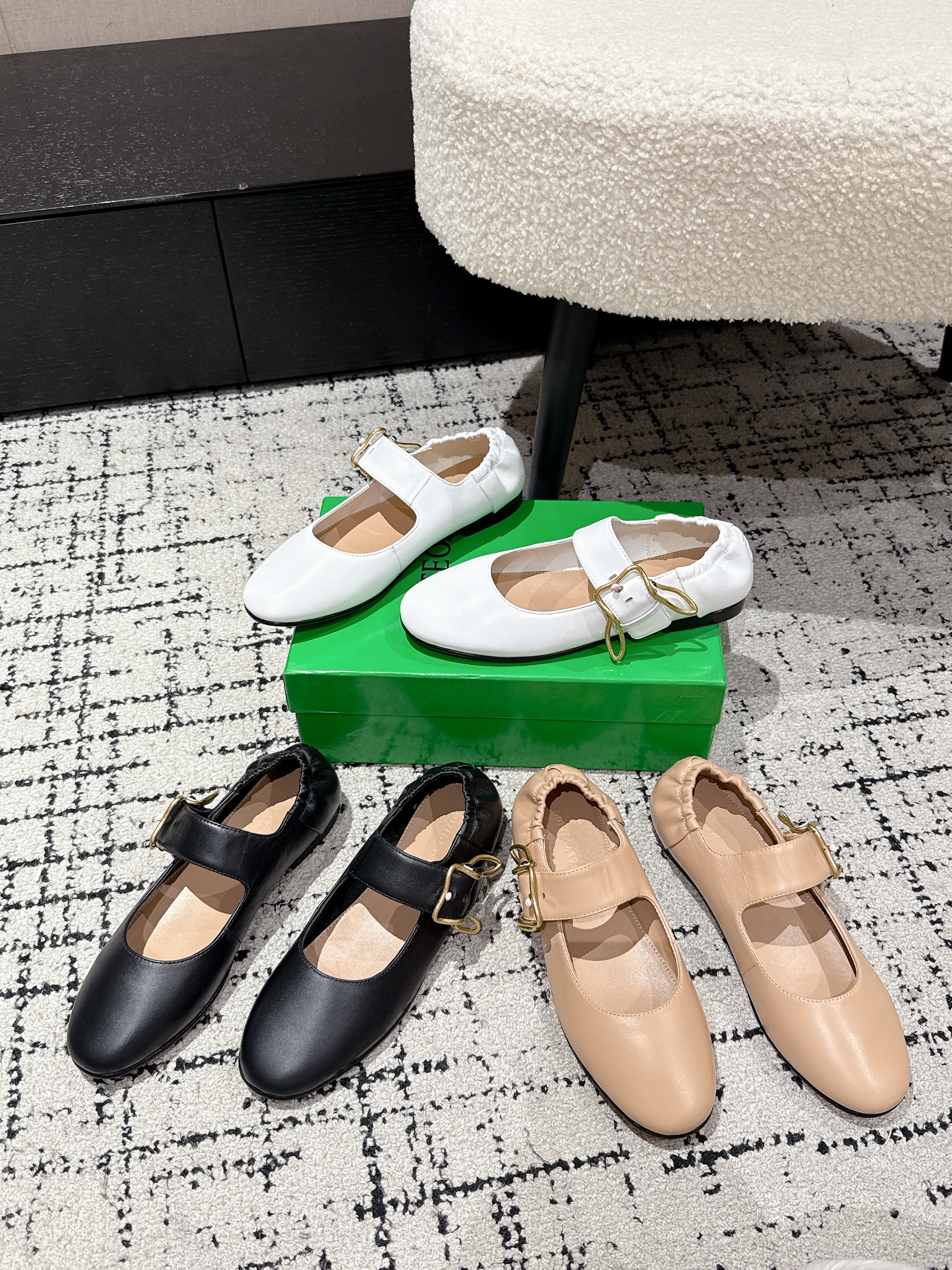 BOTTEGA VENETA SHOE