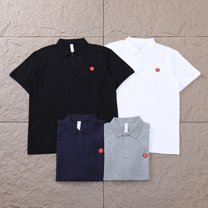 LULULEMON T-SHIRT
