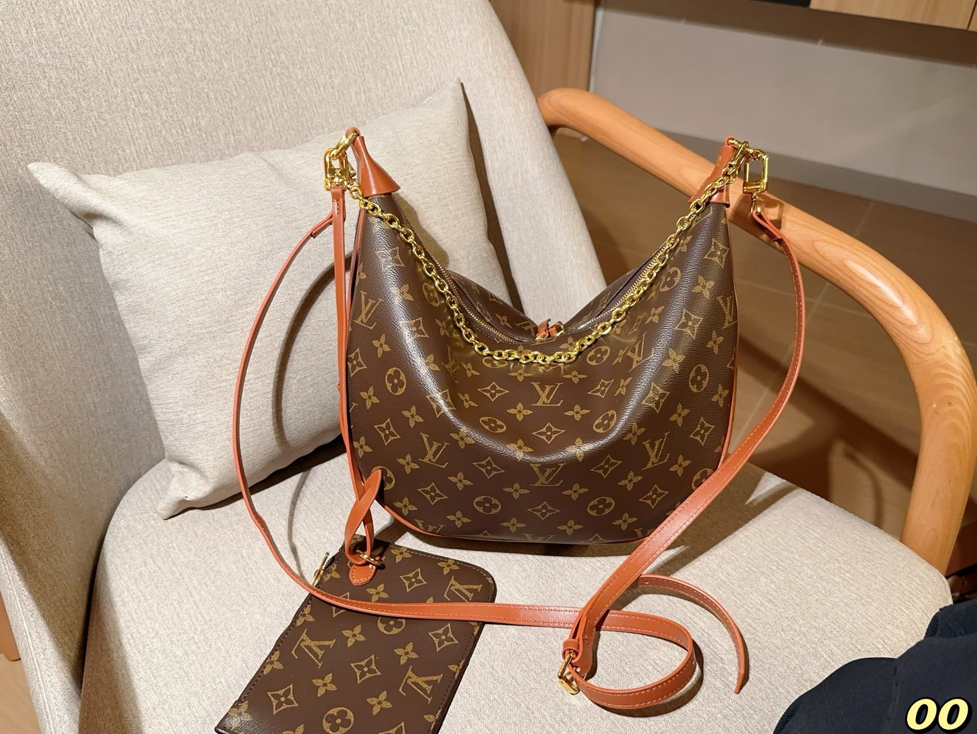 LV BAG