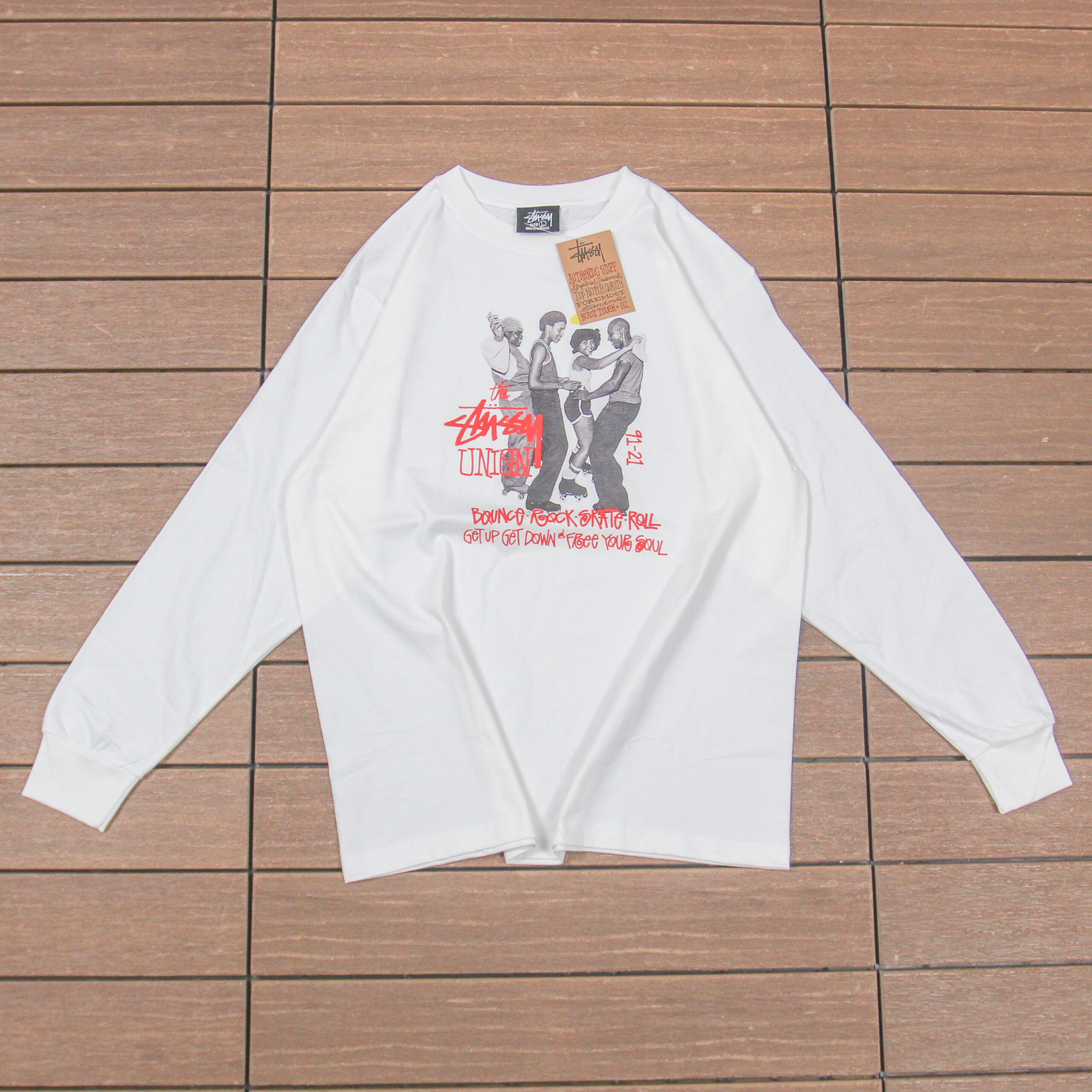 STUSSY T-SHIRT