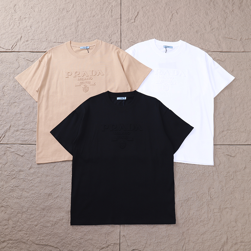 PRADA T-SHIRT
