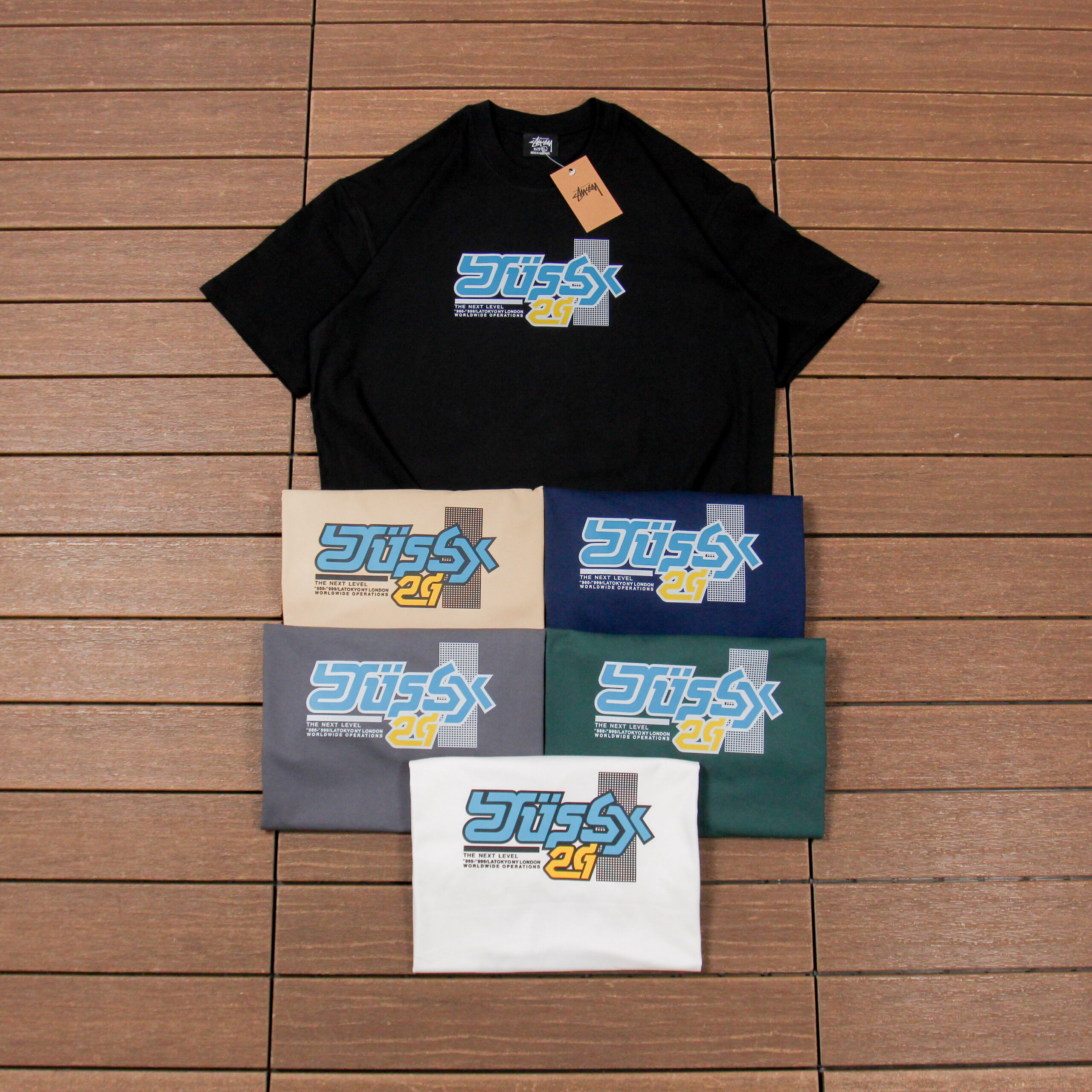 STUSSY T-SHIRT