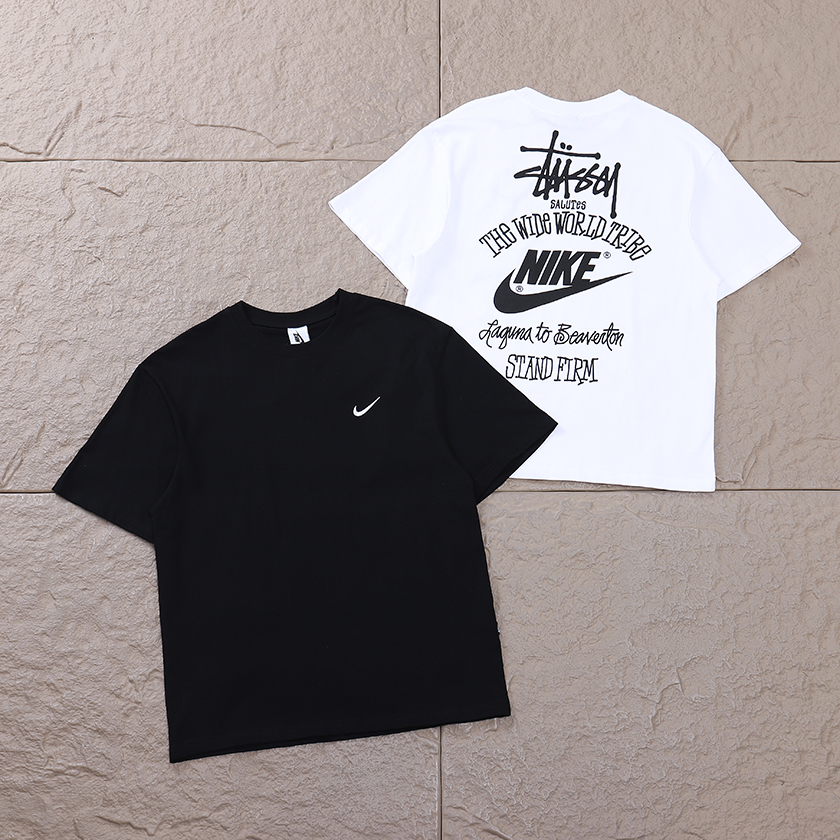 STUSSY T-SHIRT