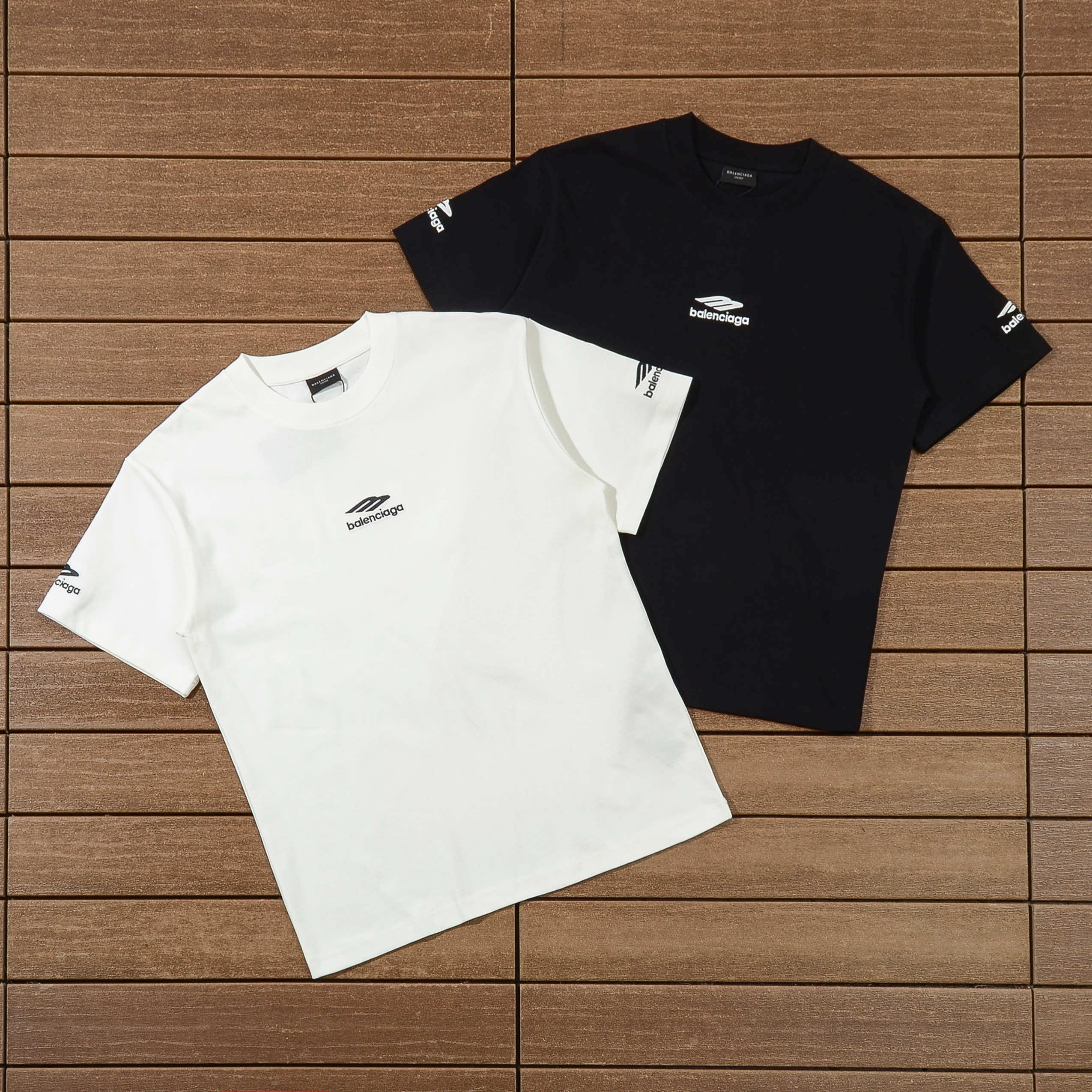 BALENCIAGA T-SHIRT