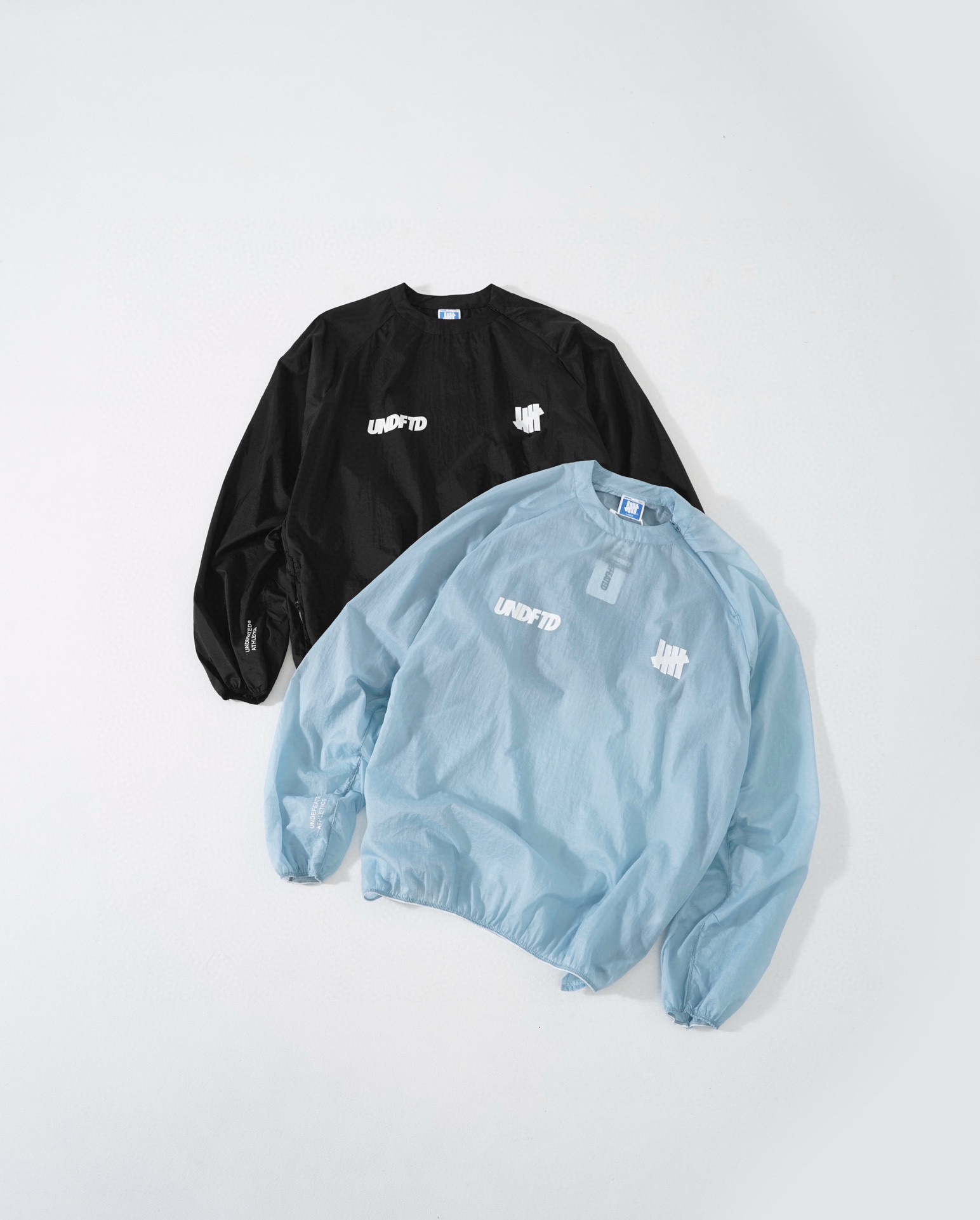 UNDEFEATED SWEATER