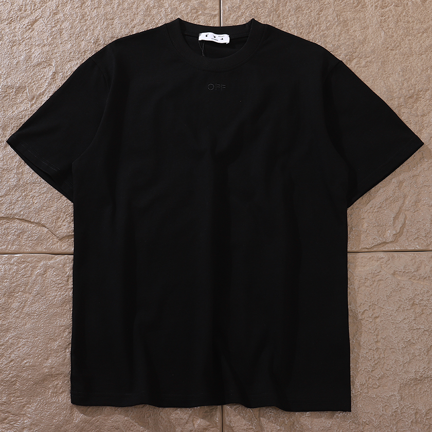 OFF-WHITE T-SHIRT