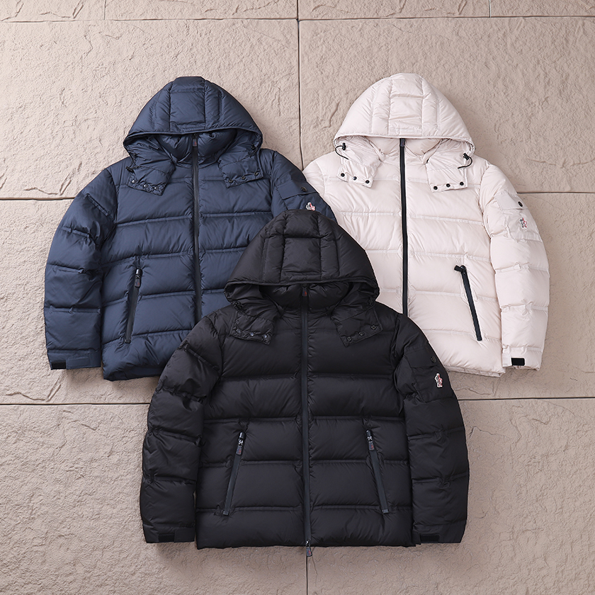 MONCLER DOWN JACKET