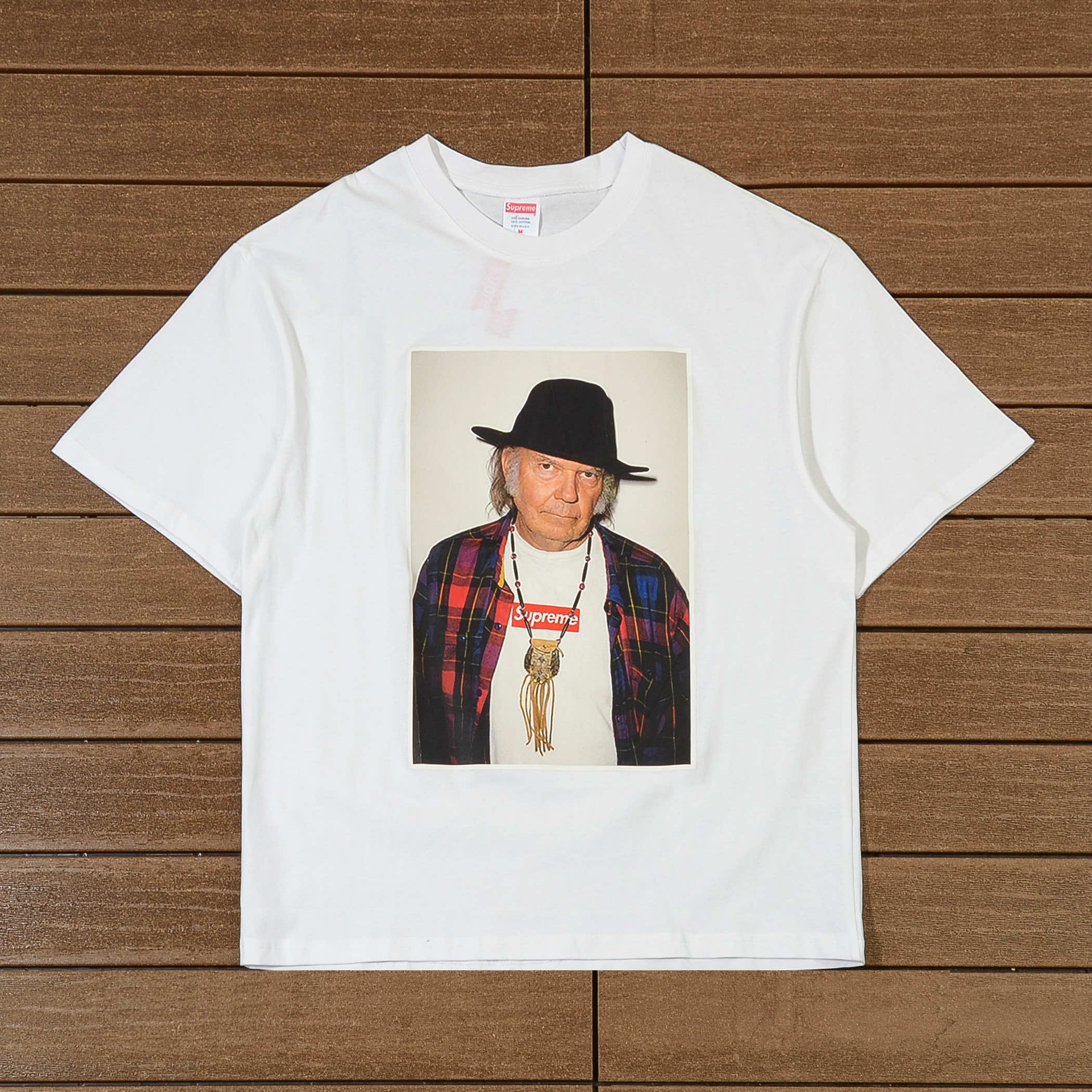 SUPREME T-SHIRT