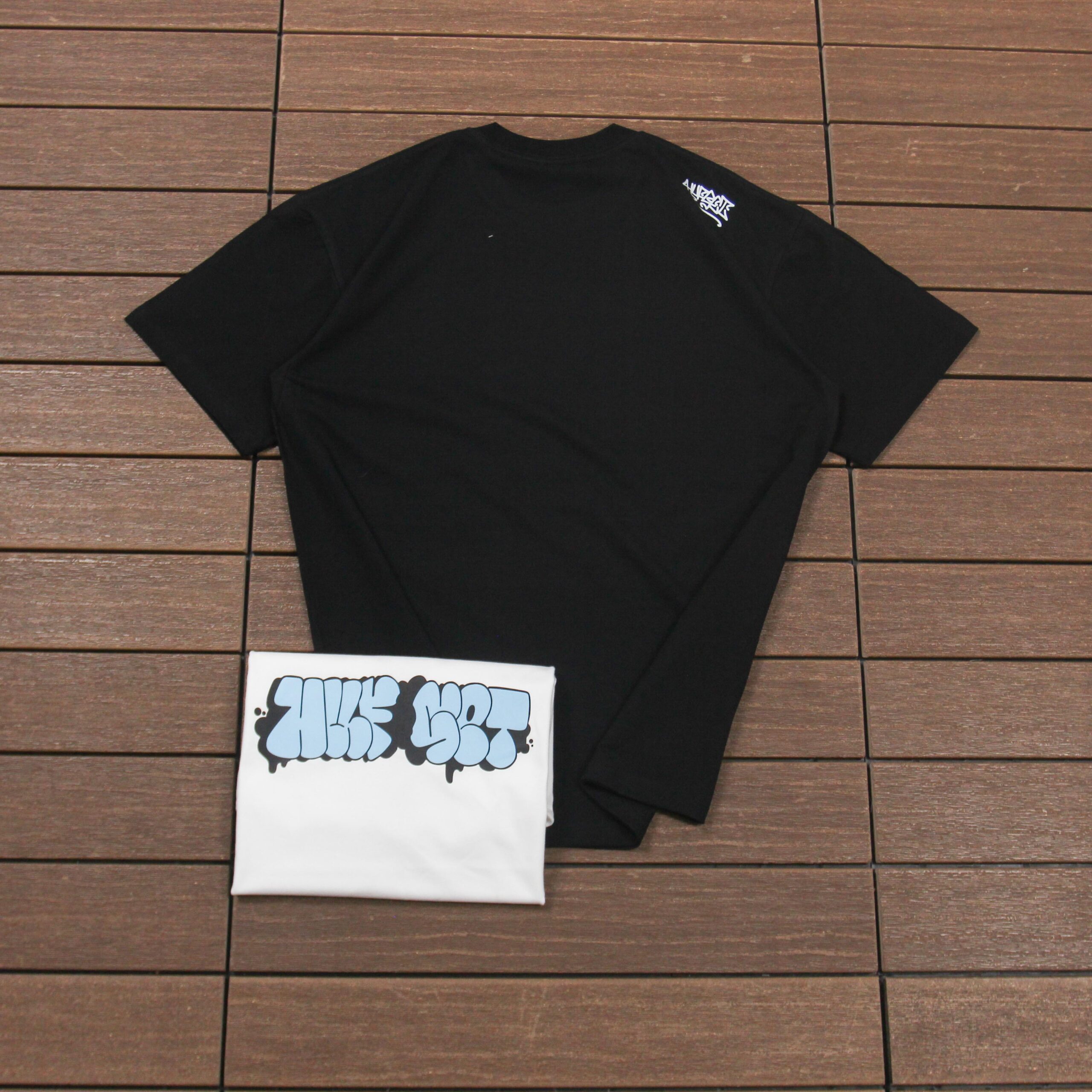 HUF T-SHIRT