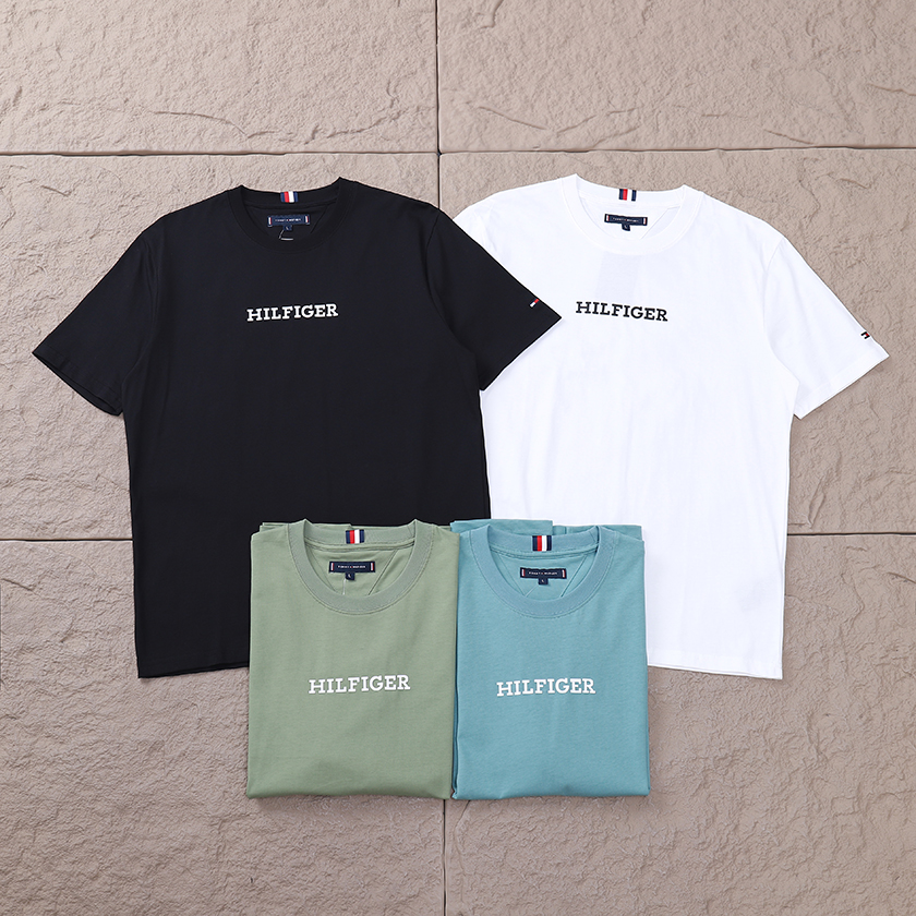 TOMMY HILFIGER T-SHIRT