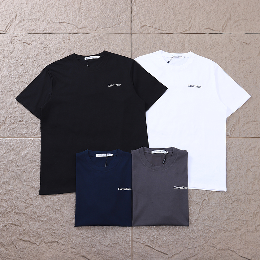 CALVIN KLEIN T-SHIRT